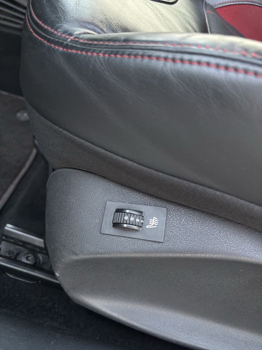 Peugeot 208 GTI 2013