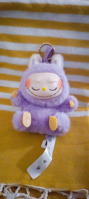 Alternative Labubu 'Have a Seat' — An Enchanting Little Monster!64741096935939121