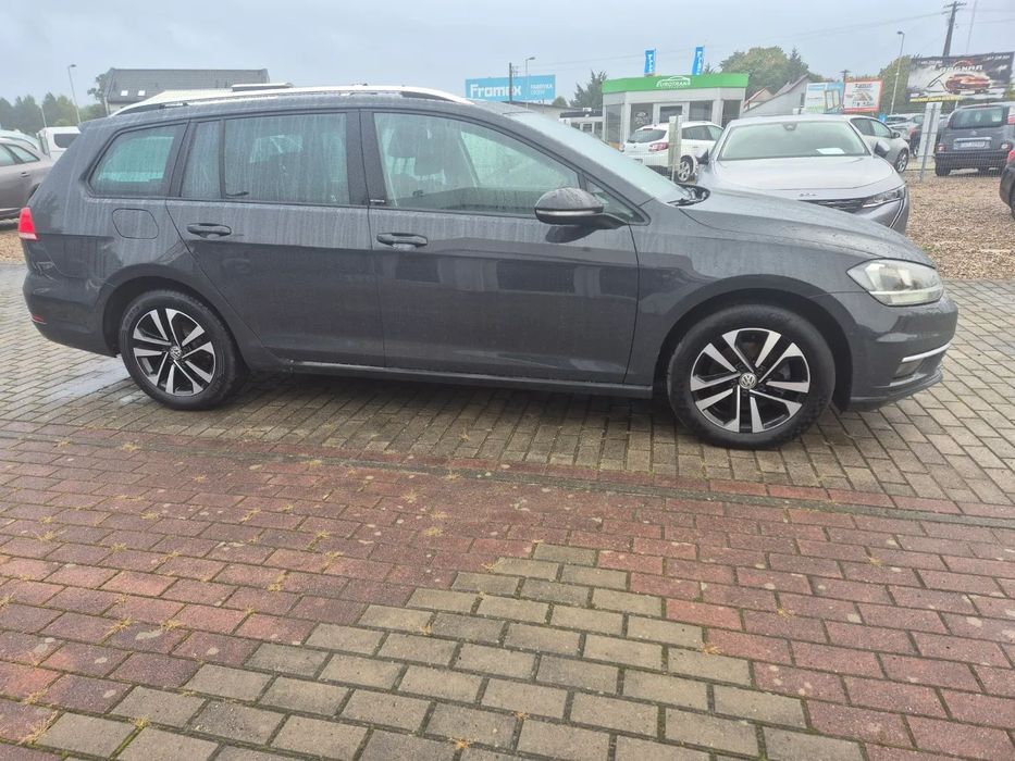 Volkswagen Golf IQ.Drive * Automat * Panorama * Benzyna * Asystent * ZAMIANA
