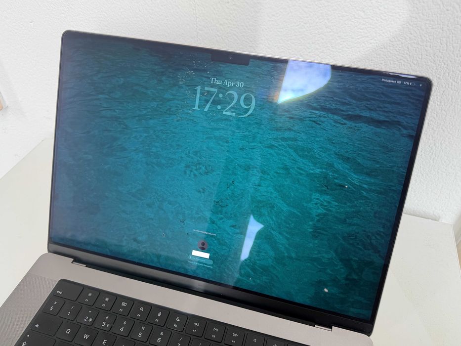 Macbook Pro 16" M1 Pro 32GB / 512GB 2021
