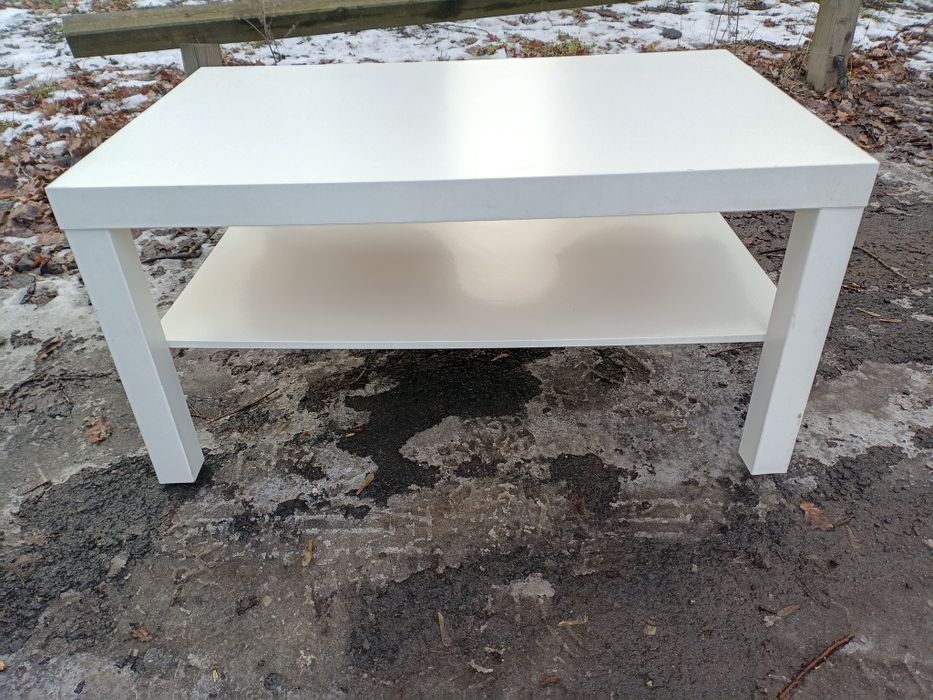 Stoliczek kawowy pokojowy biały