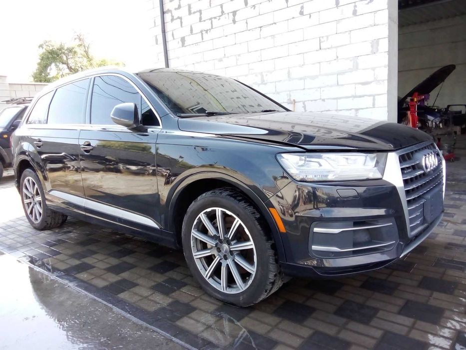 Розбірка Двері Пороги ШРОТ Audi Q7 4M 2016-2021 Ауди 4М Разборка