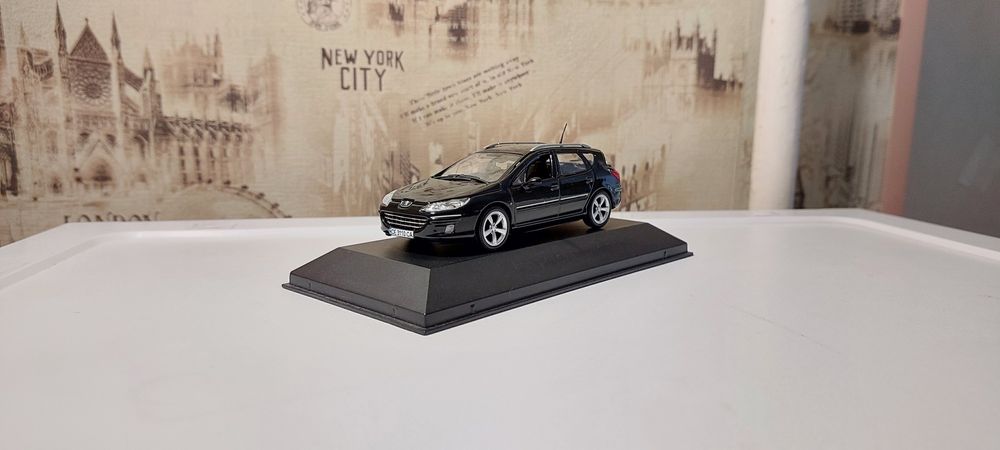 Модель 1:43, Пежо-407 SW