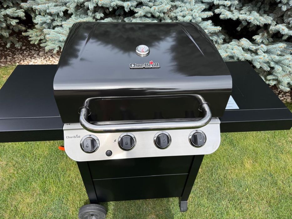 газовий гриль Char-Broil Performance Series 4-Burner