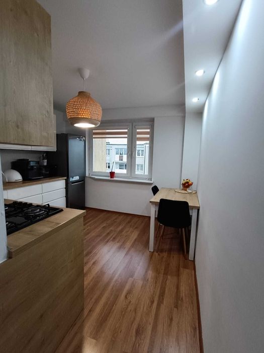 Na sprzedaż przestronne mieszkanie 4-pokojowe o powierzchni 76 m²