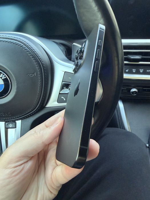 iPhone 16 Pro 128GB eSIM Black Titanium (MYM93) 100%