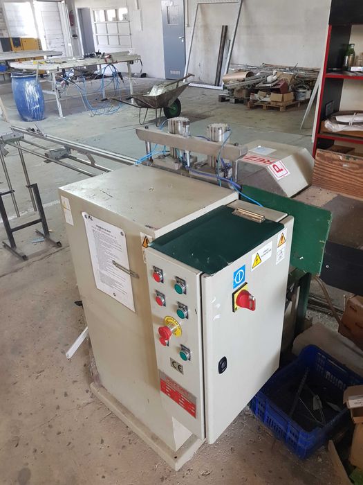 maszyny do okien PCV Listwiarka Prezmet Model 220P