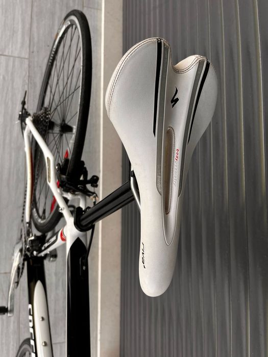 Bicicleta de estrada SPECIALIZED
