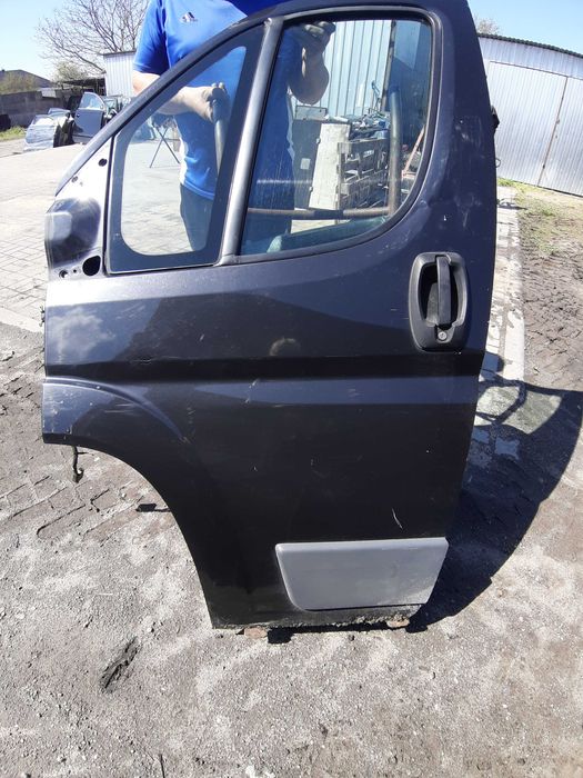 ducato boxer 3 przednie lewe drzwi kompletne kolor 632 czarne