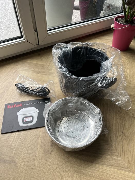 Multicooker TEFAL Cook4me Touch NOWY  Wi-fi  6 litrów 13 funkcji Biały