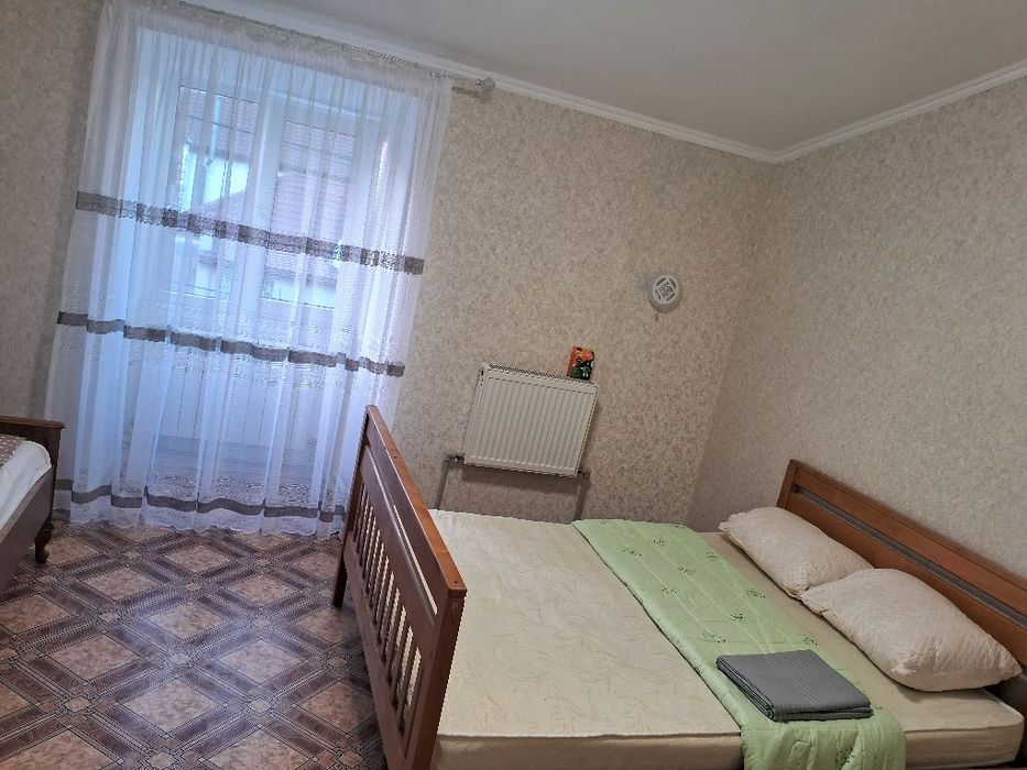 здам затишний будинок  16 ст фонтана