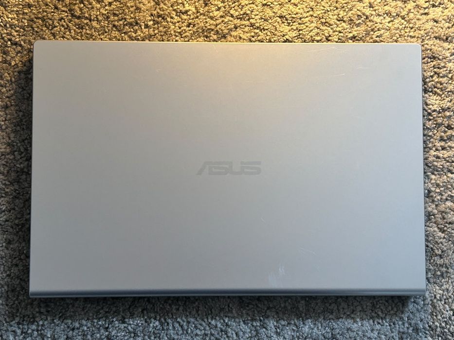 Asus vivobook 15 X515EA