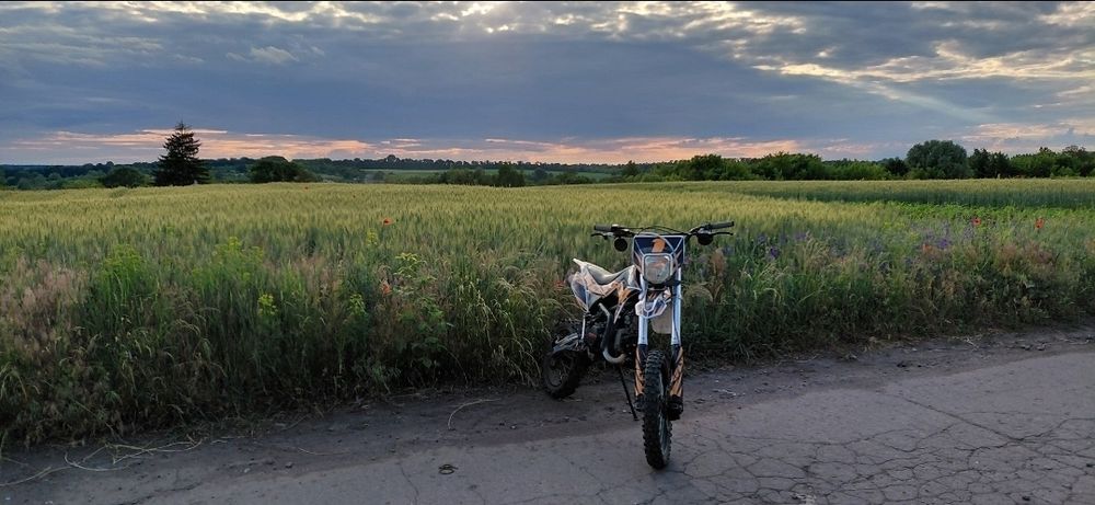 Продам пит байк BSE PH10L