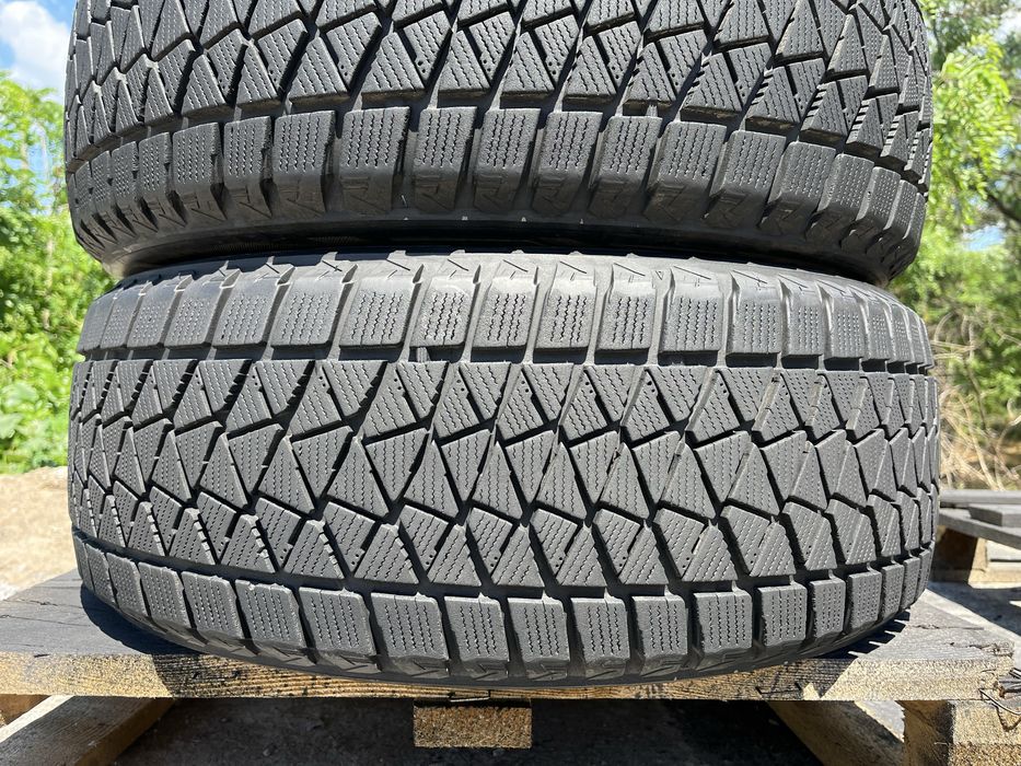 Шини 225/55 R18 Bridgestone Blizzak DM-v2 2 зимові гуми