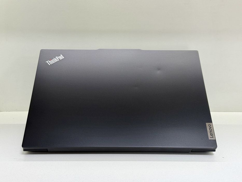 Професійний Lenovo ThinkPad E16 | i5-1335U + IRIS Xe | 16" FHD IPS | RAM 16Gb SSD 256Gb