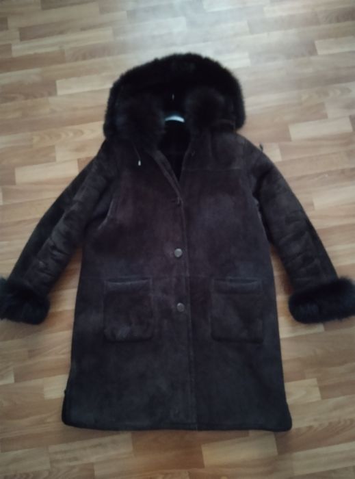 Продаю жіночу дублянку р.56