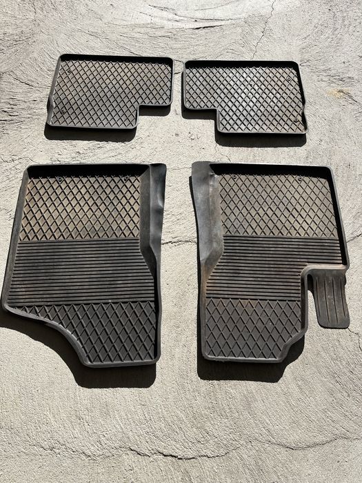 Dywaniki korytka Daihatsu Terios II