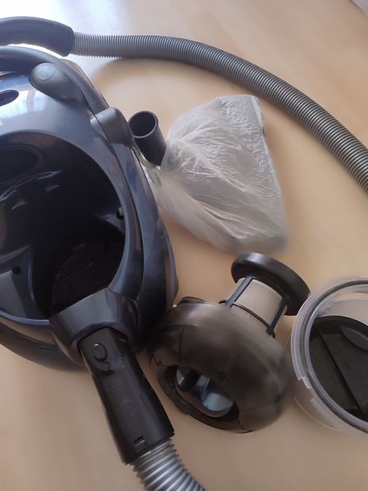 Пылесос Витёк Vitek б/у