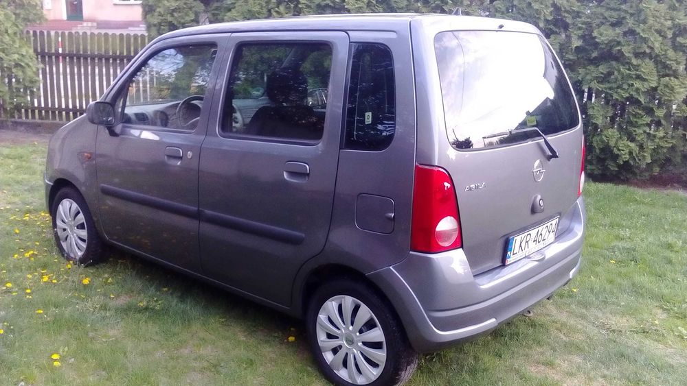 Opel Agila