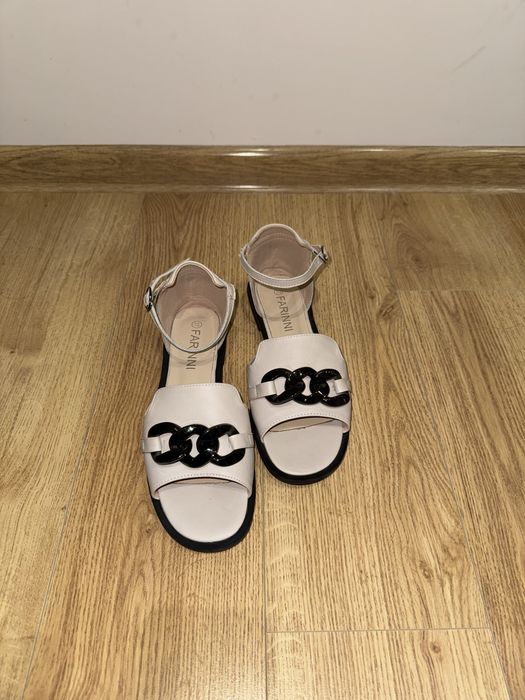 Нові босоніжки 37 розміру