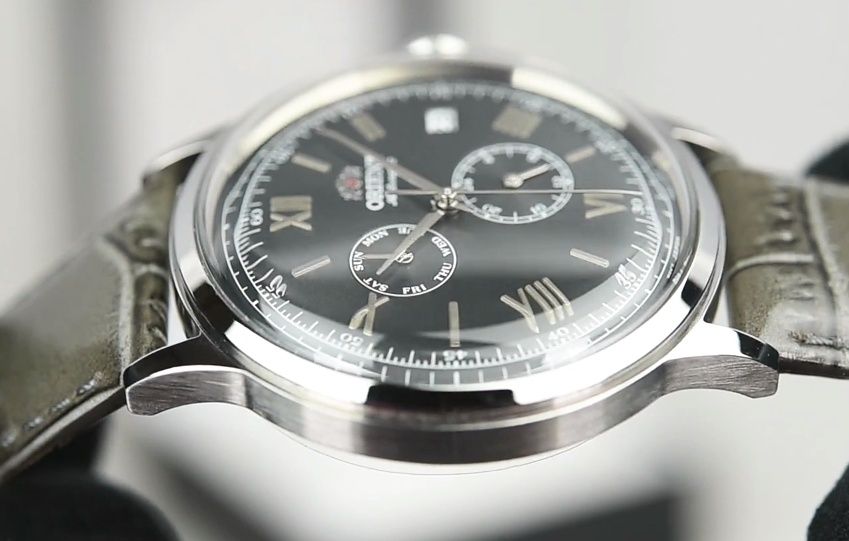 Чоловічий годинник автопідзавод Orient Bambino версія 8. RA-AK0704N1