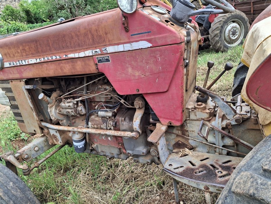 Vendo massey fergunson 165