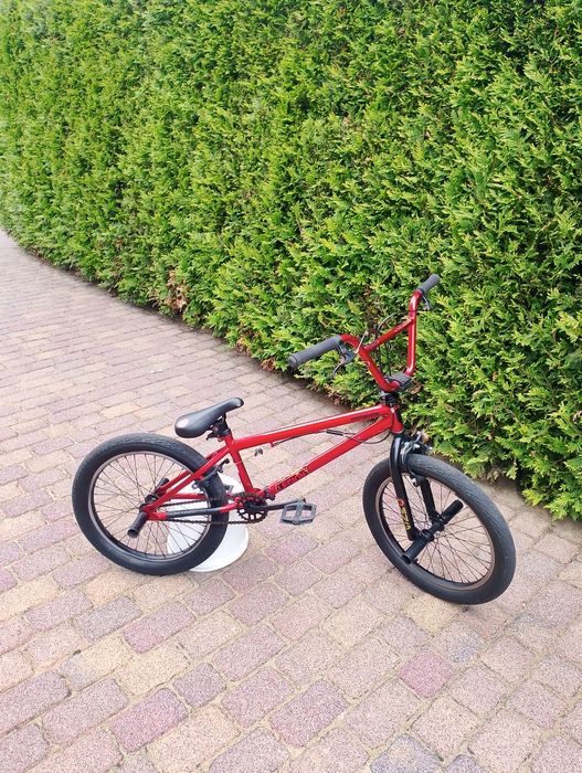 BMX moonguse legion L20 + rampy