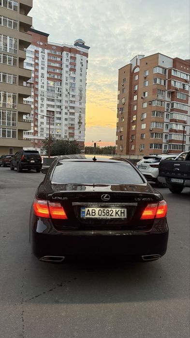 Lexus LS 460 Long
