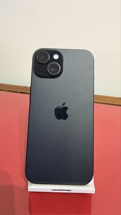 iPhone 15 - 128gb - Preto
