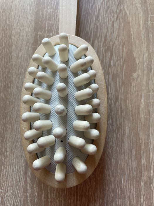 Щітка масажна двохстороння