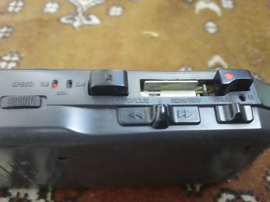 Диктофон Sanyo TRC-570M