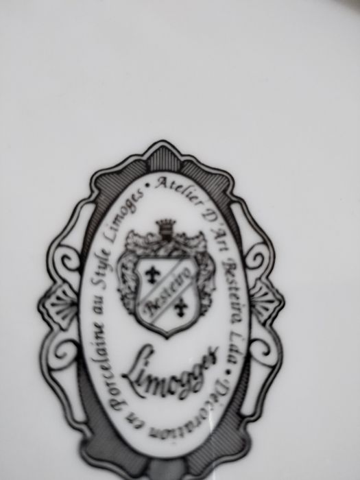 Prato Limogges  com flores