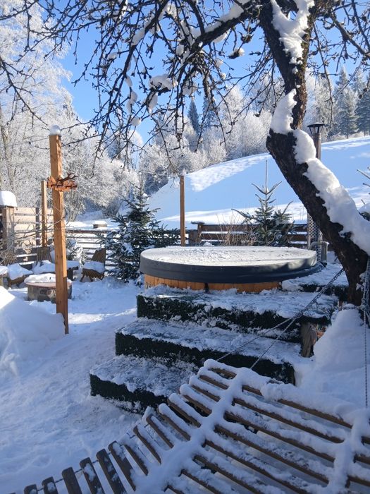 Окремий будинок.Чан .Басейн .Оренда Славське Відпочинок svyat_hause