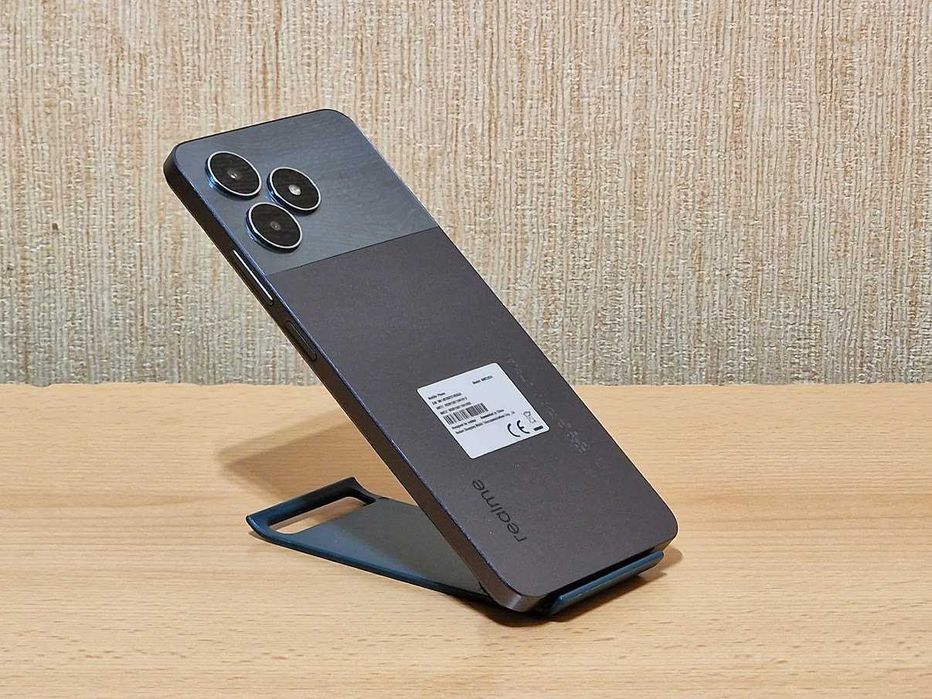 Сучасний смартфон Realme Note 50 3/64GB Duos Midnight Black Екран 90Гц 5000 мА·год Оригінальний. В ідеальному стані - як новий.
