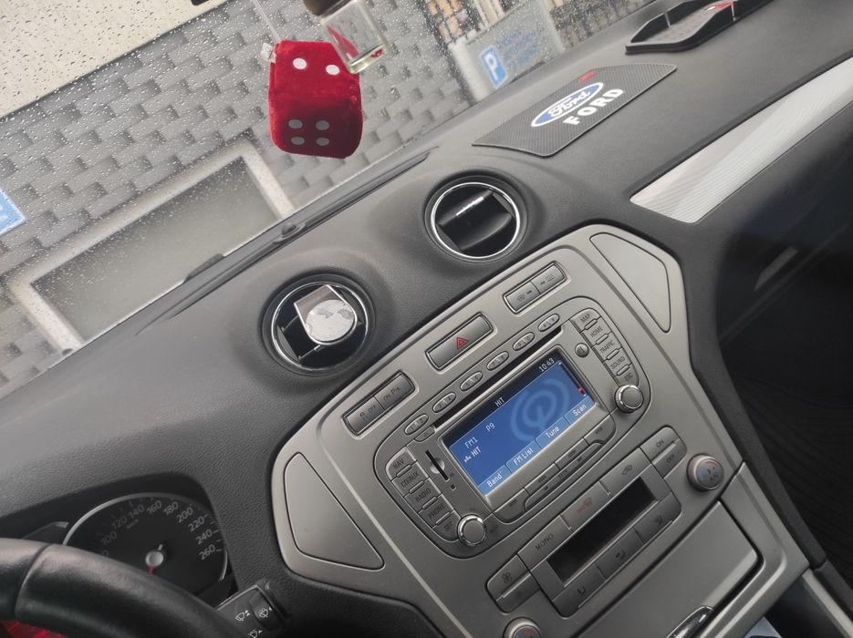 Обмін на елекрокар, земельну ділянку.