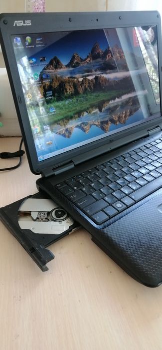 Продам  ноутбук Asus K50C  15.6