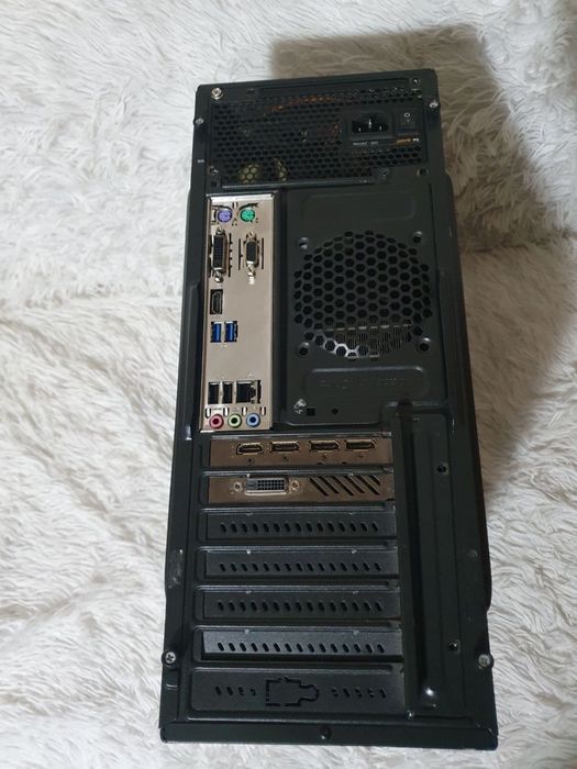 Ігровий ПК i5-8600k | DDR4 8Gb | SSD120+HDD500 | RX 480 8Gb | Be Quiet