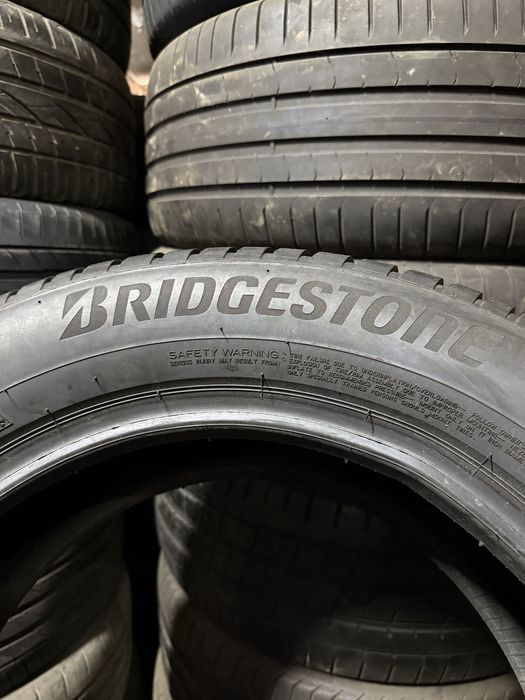 Резина всесезонна 235 55 r17 Bridgestone 2024-2025 рік колеса шини Gtyres