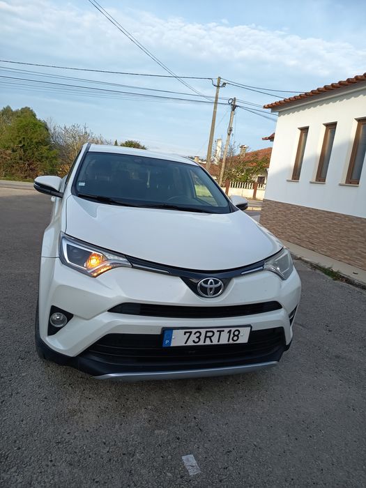 Toyota 2000 D4D  usado