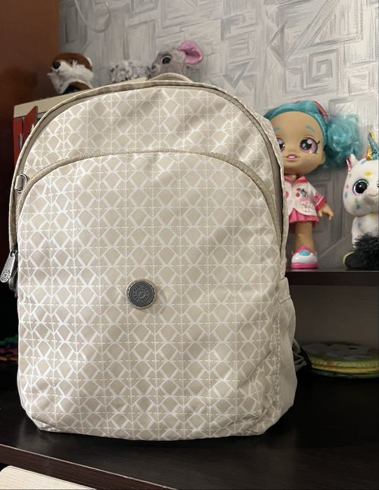 Рюкзак  Kipling состояние нового