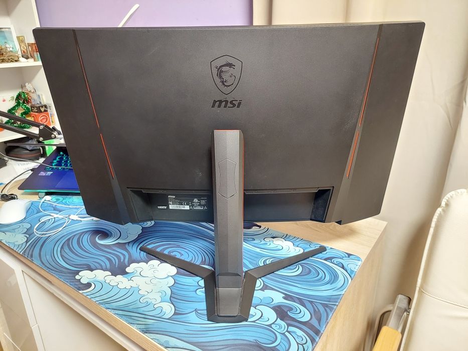 Монитор MSI Optix G27C2, 27", 144 Hz