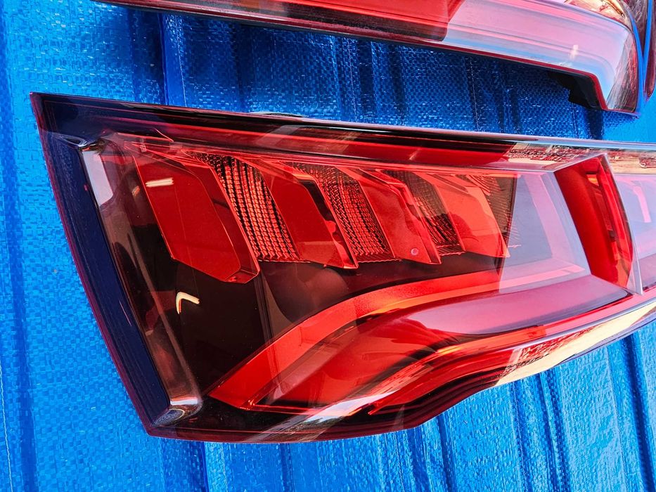 AUDI Q5 80A фонарі фари задні рест дорест