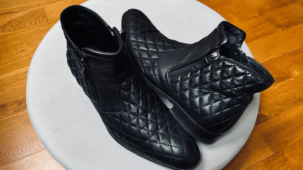 Sztyblety męskie Casadei. 42