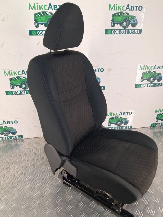 Б/У Сидіння переднє ліве (водійське), електро, Nissan Rogue T32 рог 32