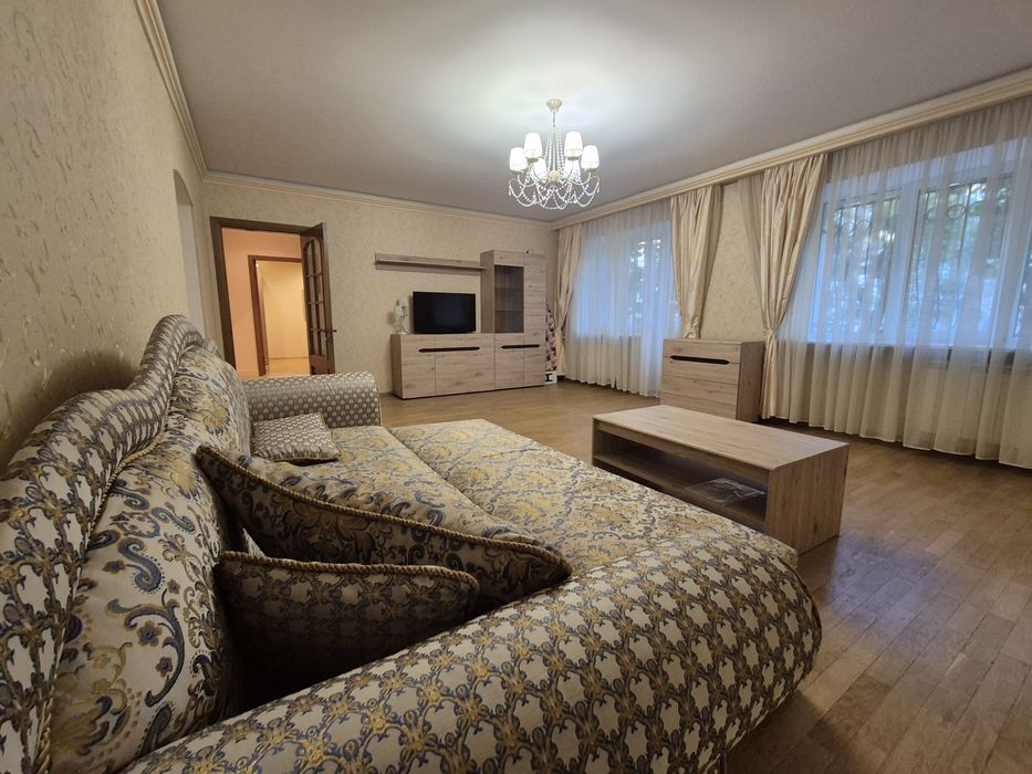 Оренда 3к квартири вул. Білоруська 15б