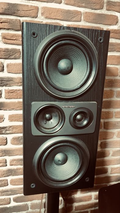 Рессивер підсилювач Harman kardon AVR4000+DVD з колонками та стійкой