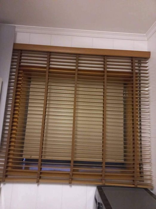 Estore de cozinha de madeira novo preço