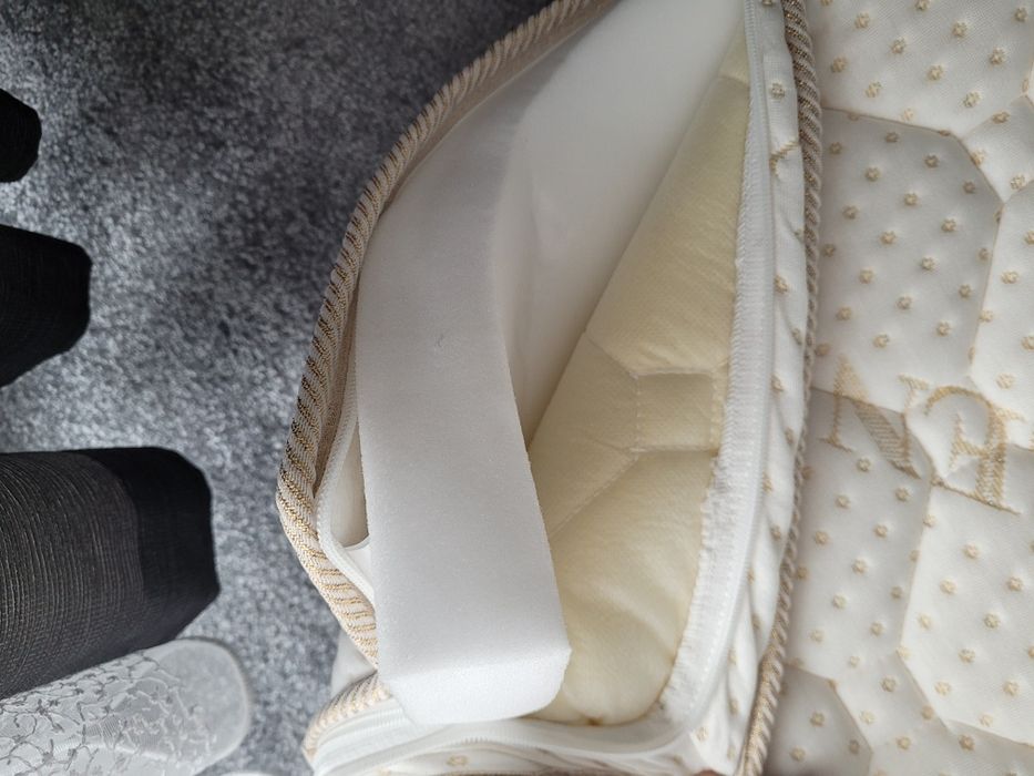 Sprzedam materac top 180x200x7cm