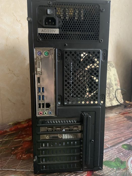 Системный блок Deskop