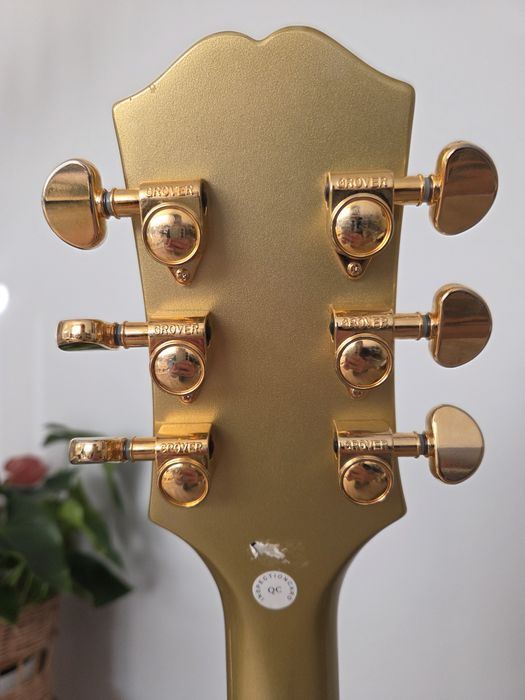 Epiphone Uptown Kat + hard case Epiphone + Peavey Blazer 158